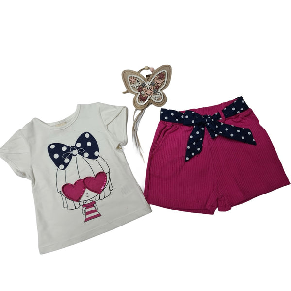 Set pantaloni scurti si tricou